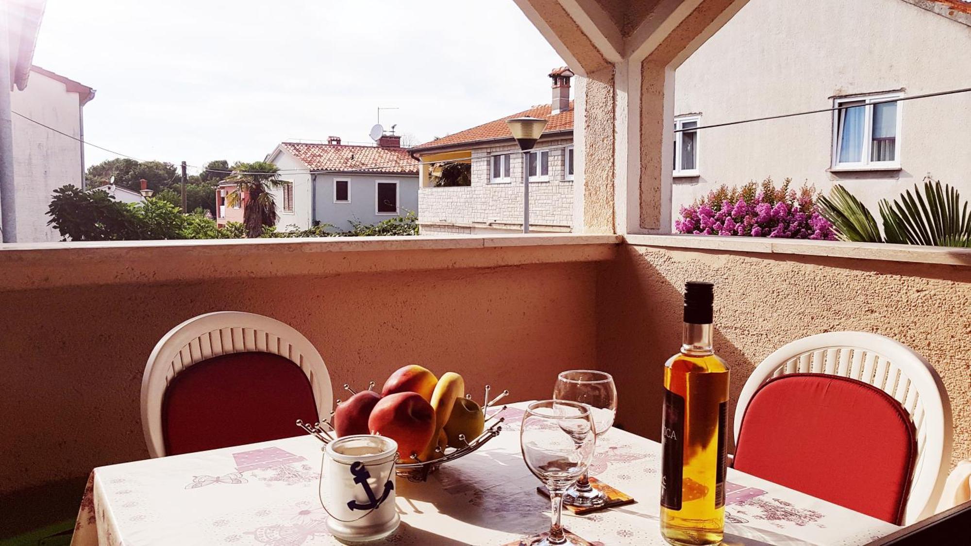 Familija Cvitkovic Appartement Funtana Kamer foto